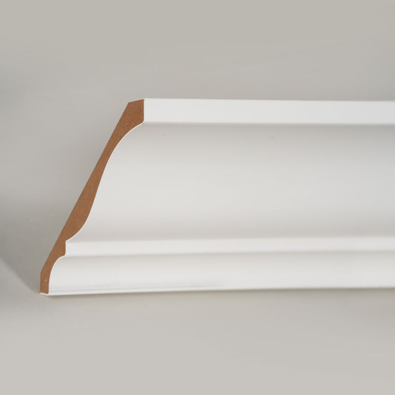 MDF korunková lišta (plniaci základný náter a perleťová biela) 3/5' x 5 1/4'