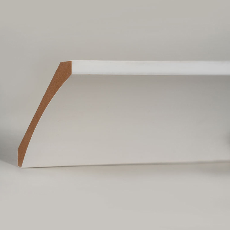MDF korunková lišta (plniaci základný náter a perleťová biela) 3/5' x 4 1/4'